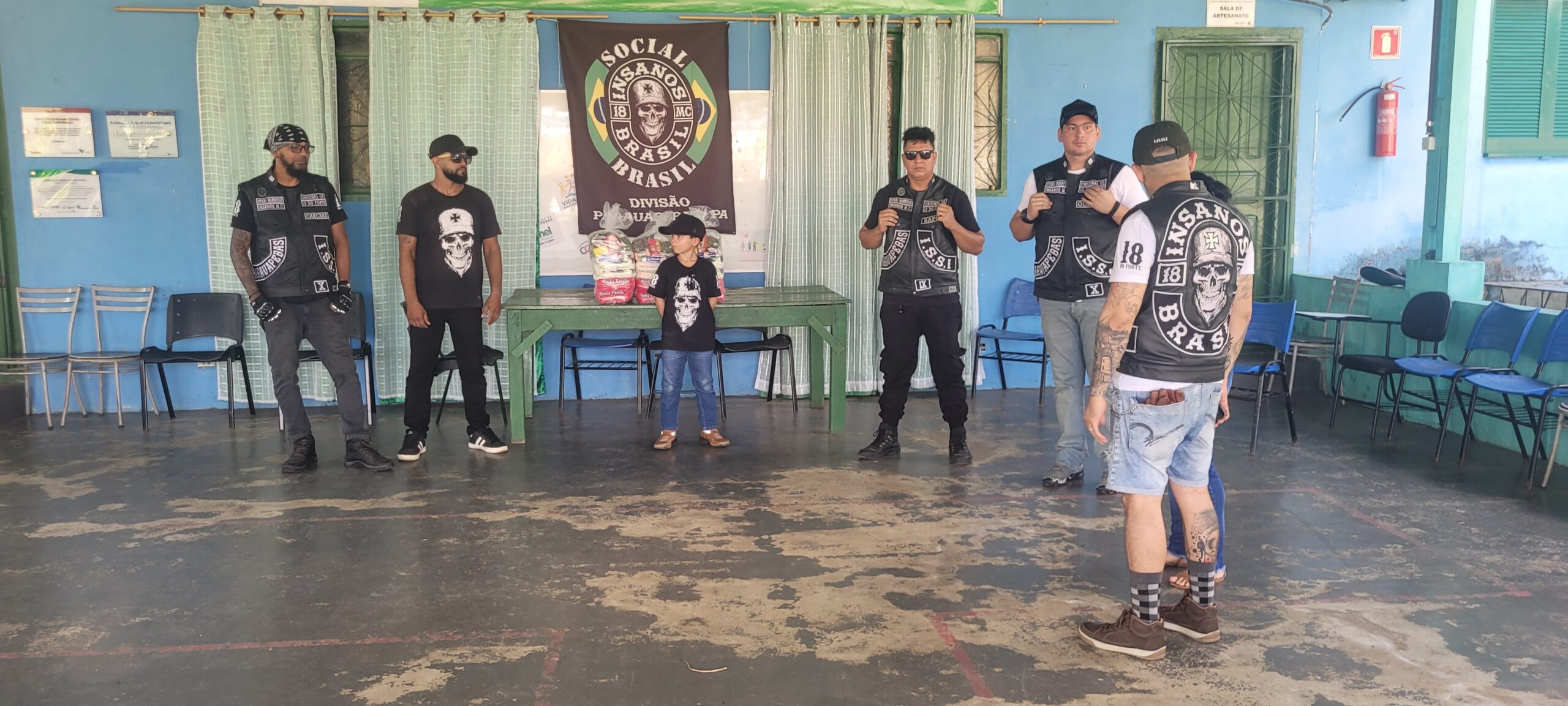 Insanos MC realiza doação de cestas em Parauapebas com Fundação Bom Samaritano e Projeto Esperança