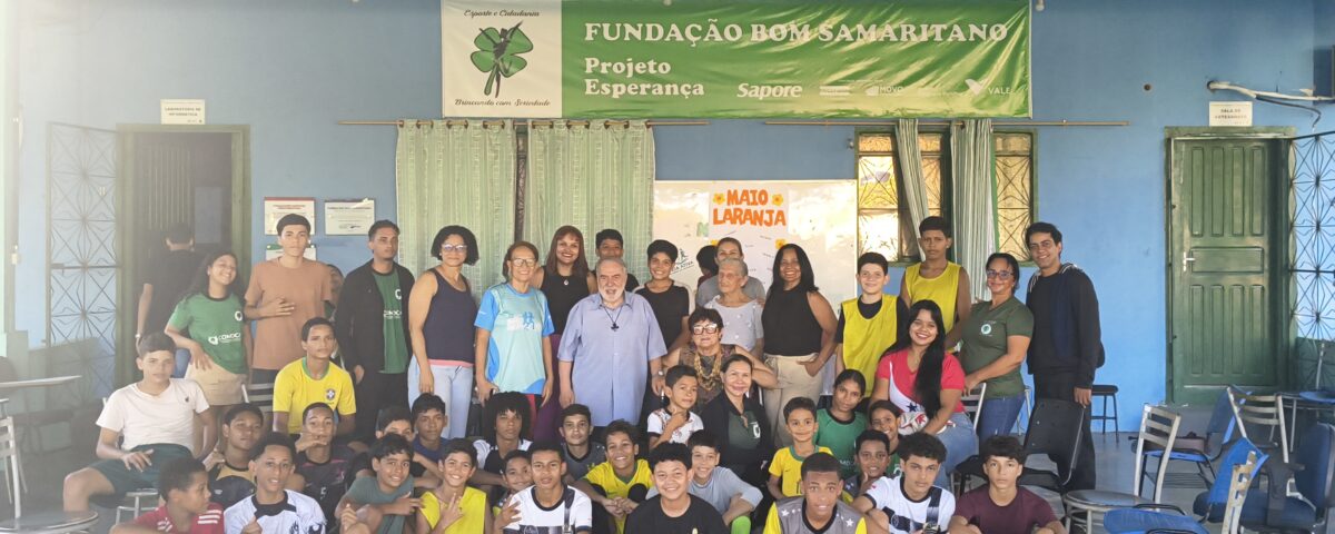 Um reencontro que emociona: a visita do Padre Robertinho à Fundação Bom Samaritano