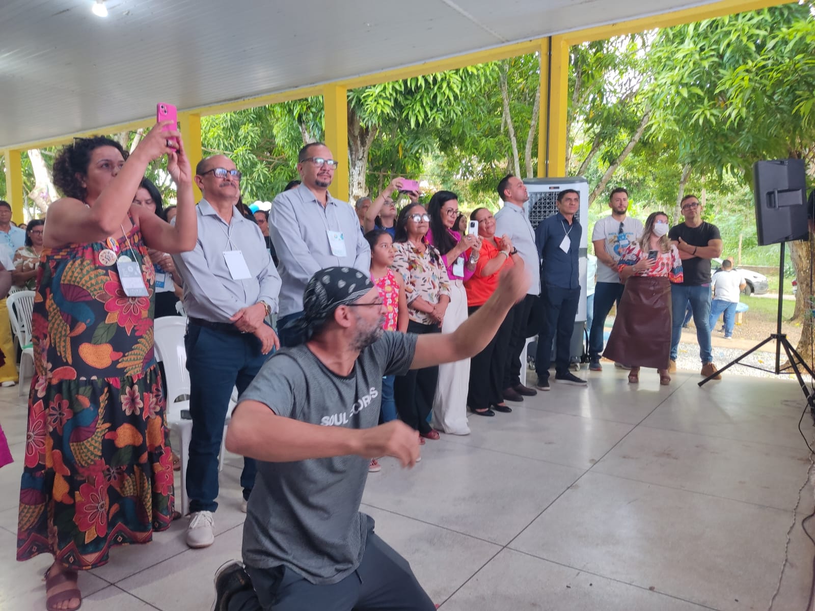 Público e participantes acompanhando a programação da 15ª Conferência Municipal de Assistência Social de Parauapebas